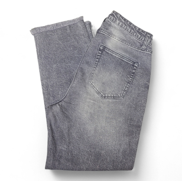 Juicy Couture Venice Gray Marble Wash Raw Hem Jeans - NWT - Picture 3 of 5